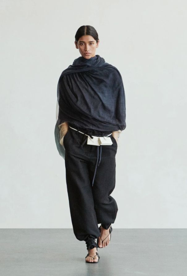 The Row S/S 2022 Gladiator Horn Sandals - 2