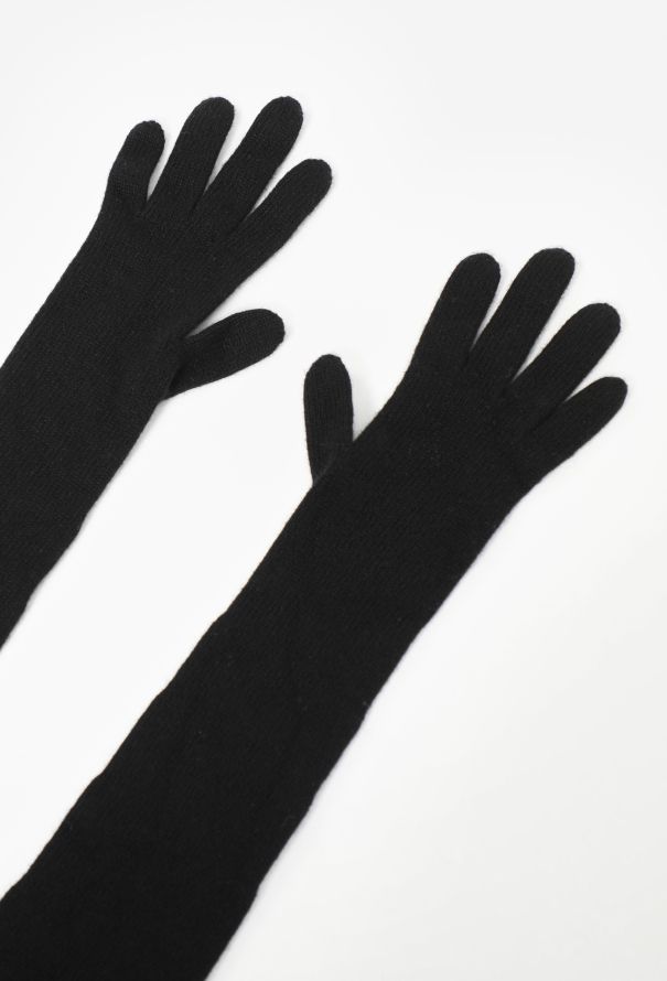 The Row 2021 Dovera Cashmere Gloves - 3 The Row 2021 Dovera Cashmere Gloves - 3