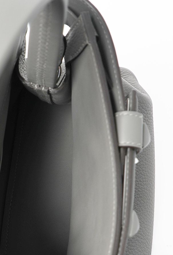 Hermès Gris Meyer Togo Medor Bag - 11