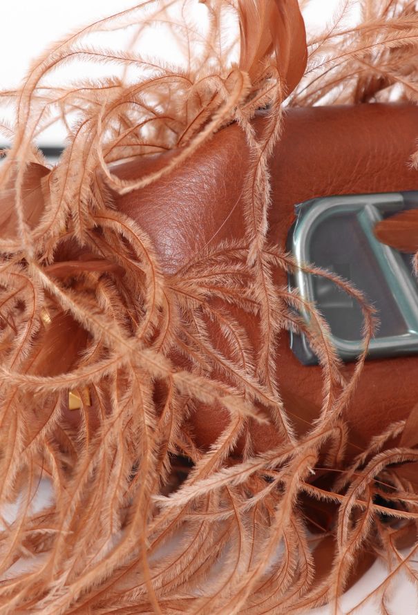 Valentino S/S 2019 Rockstud & Feather Small Bucket Bag - 11 Valentino S/S 2019 Rockstud & Feather Small Bucket Bag - 11