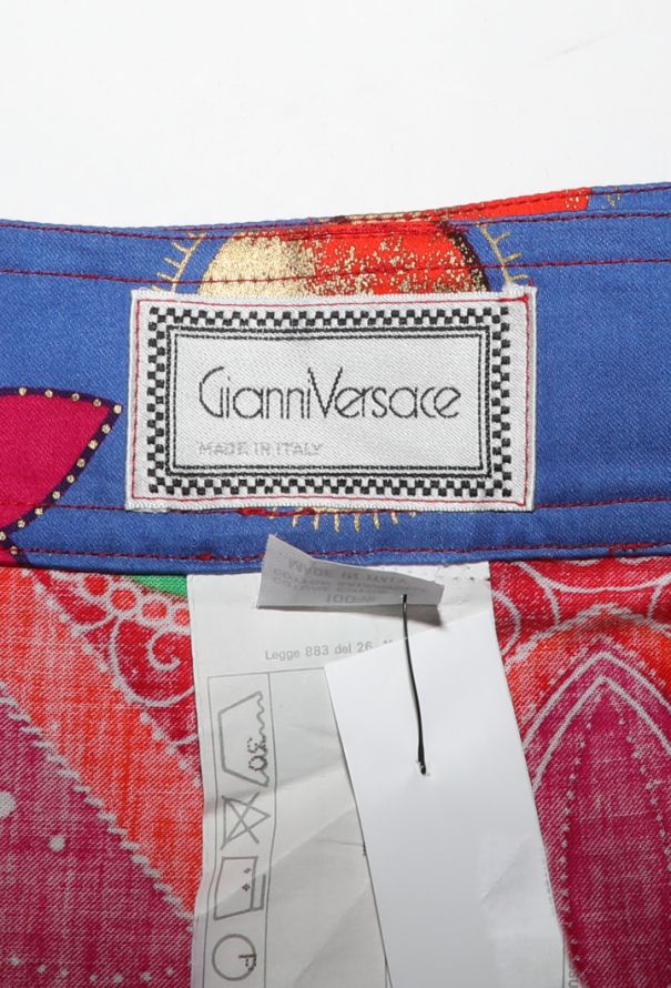 Gianni Versace Mandala Printed Mini Skirt, 1990 - 7