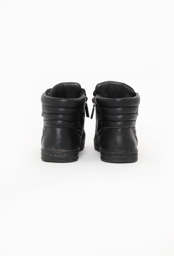 Chanel Leather 'CC' Zip Sneakers - 4