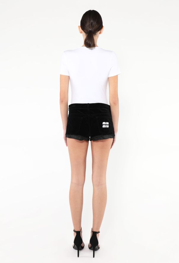 Miu Miu 2023 Velvet Logo Pocket Shorts - 4