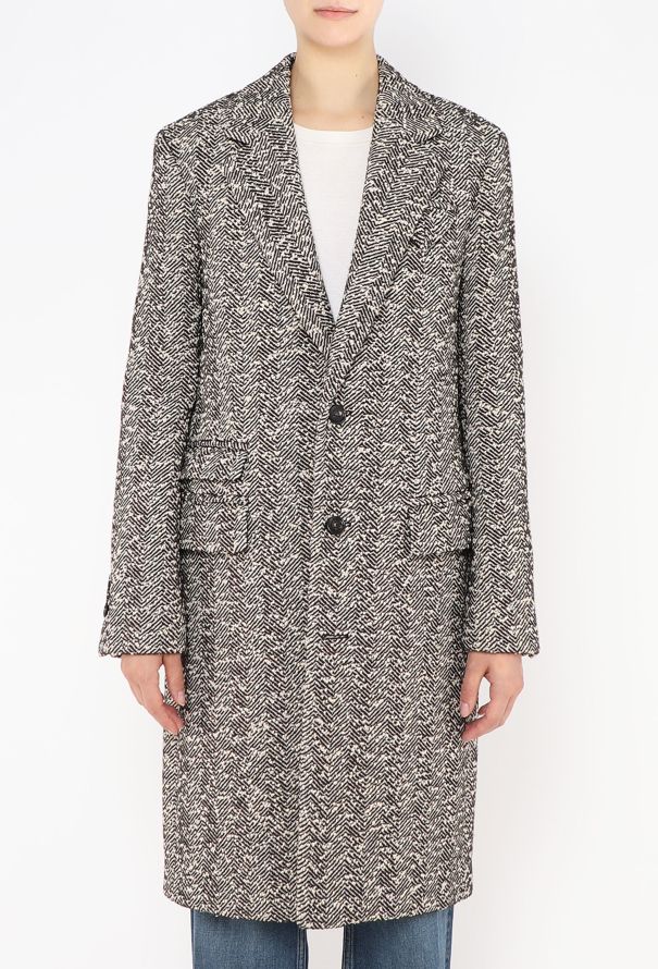 Bottega Veneta Pre-Fall 2021 Bouclé Chevron Coat - 4 Bottega Veneta Pre-Fall 2021 Bouclé Chevron Coat - 4
