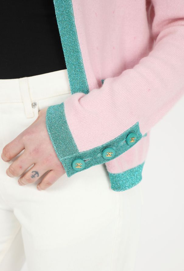 Chanel Collector 1996 Cashmere Sequin Cardigan - 4