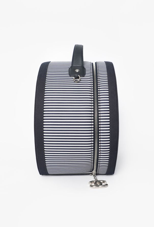 Chanel COLLECTOR Resort 2010 Rialto Striped Hat Box - 7