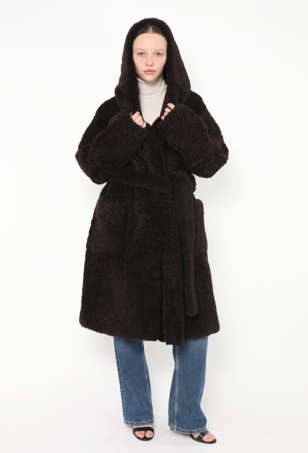 Bottega Veneta Pre-Fall 2021 Hooded Teddy Coat - 3 Bottega Veneta Pre-Fall 2021 Hooded Teddy Coat - 3