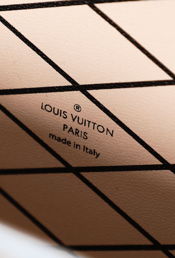 Louis Vuitton Malle Trunk 384087