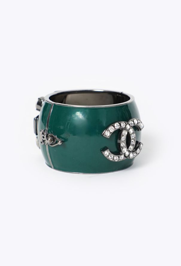 Chanel Strass 'CC' Gripoix Cuff - 3