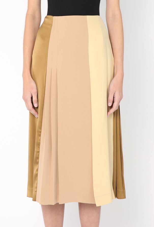 Pre-Fall 2016 Silk Skirt | Authentic & Vintage | ReSee Pre-Fall 2016 Silk Skirt | Authentic & Vintage | ReSee