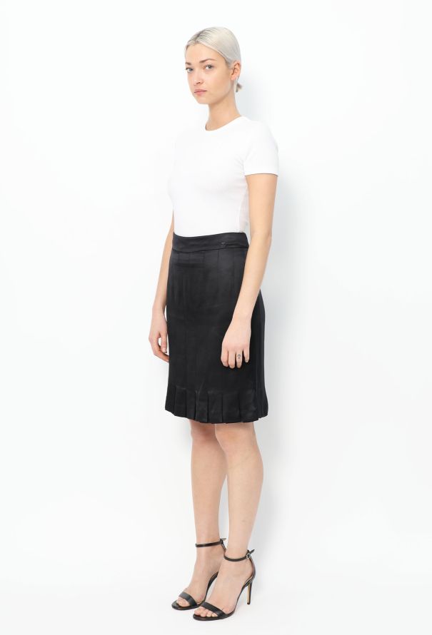 Chanel 2005 Pleated Charmeuse Skirt - 3 Chanel 2005 Pleated Charmeuse Skirt - 3