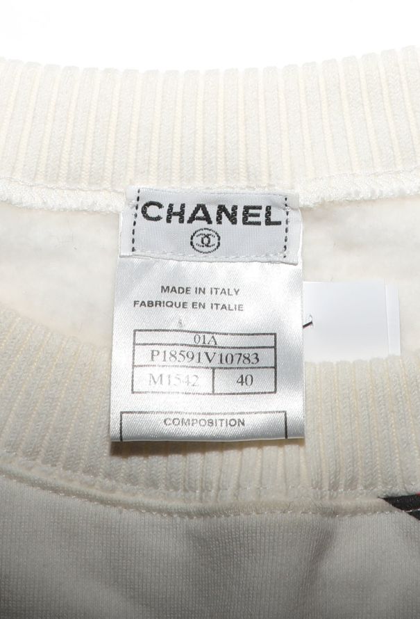Chanel Collector F/W 2001 Graphic N°5 Sweater - 6
