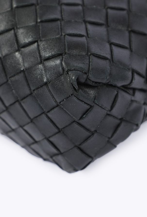 Bottega Veneta Loop Camera Cross-Body Bag - 10