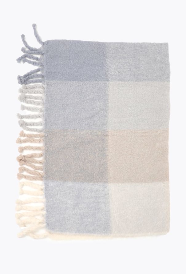 Céline F/W 2017 Checkered Throw Blanket - 1