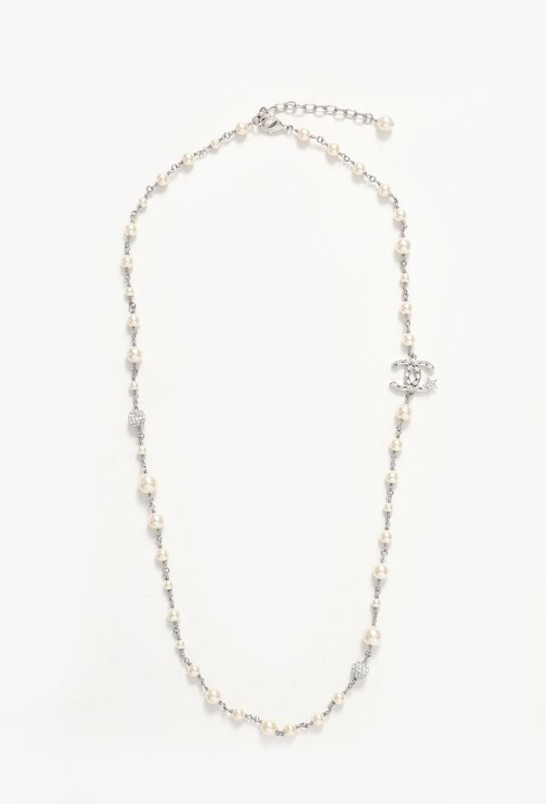 Chanel 2020 Embellished Pearl 'CC' Sautoir - 1