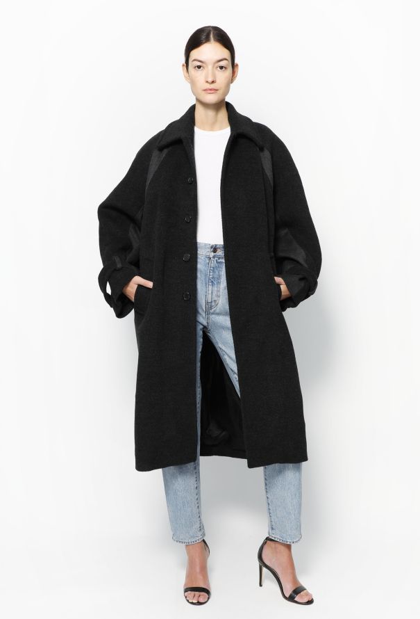 F W 2018 Oversized Cashmere Coat Authentic Vintage ReSee