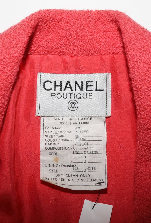Chanel Rare 1993 Bouclé Emblem Jacket - 7