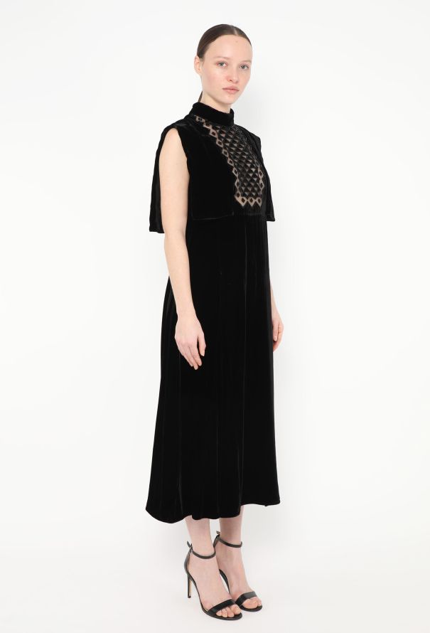Valentino F/W 2015 Velvet Capelet Dress - 4 Valentino F/W 2015 Velvet Capelet Dress - 4