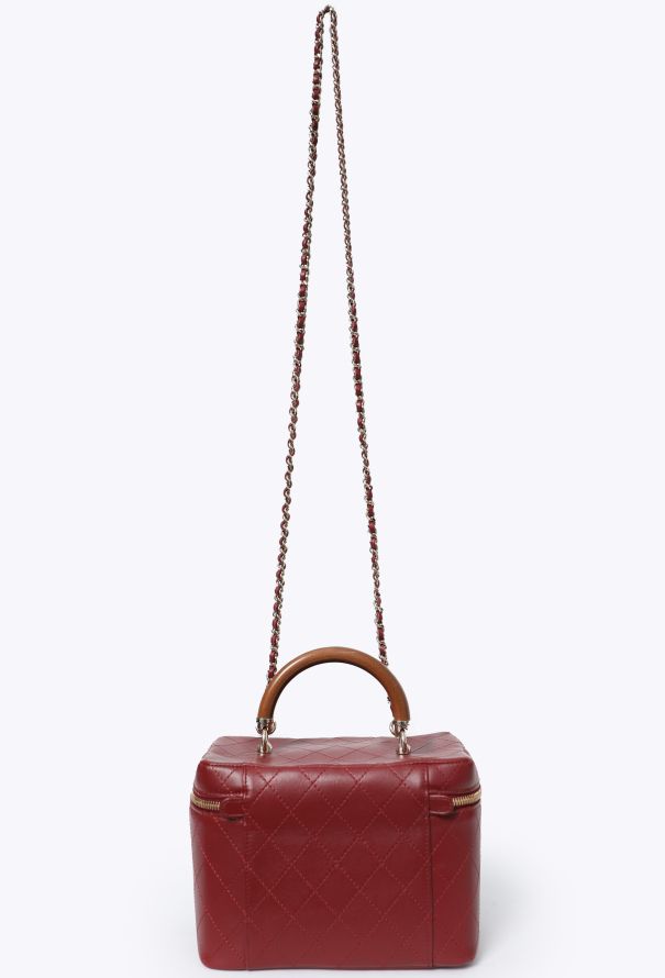 Chanel Knock On Wood Vanity Case Bag - 4