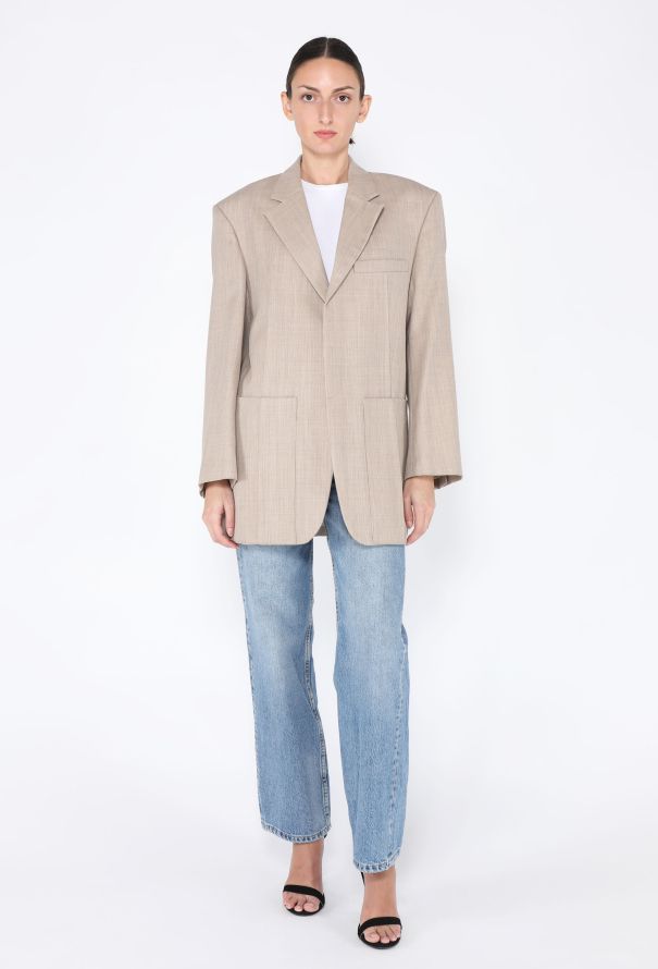 Jacquemus S/S 2022 La Montagne Tailored Blazer - 5