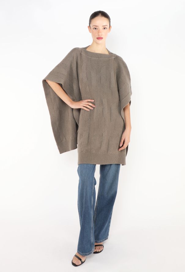 Hermès 'H' Rectangular Cape Poncho - 3