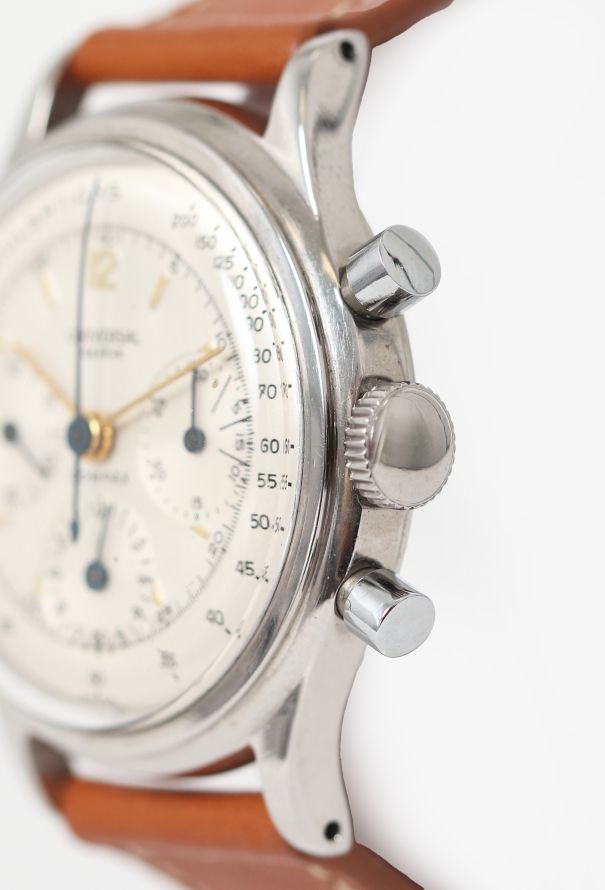 Universal Genève 1960s Compax Chronograph Watch - 4