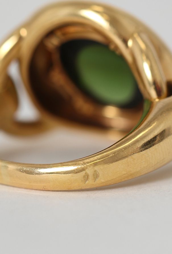 Vintage Fine Jewelry Poiray 18K Yellow Gold & Peridot Ring - 4