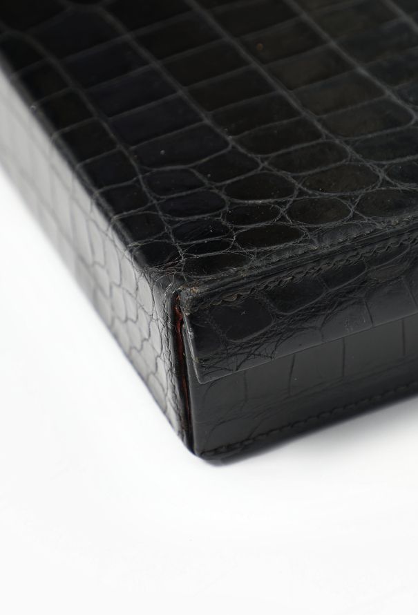 Hermès Rare '50s Black Porosus Toiletry Travel Case - 9