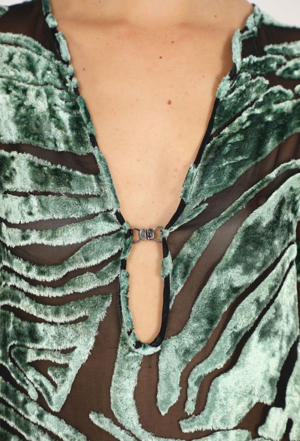Gucci Plunging Velvet Dévoré Dress, S/S 1996 - 8