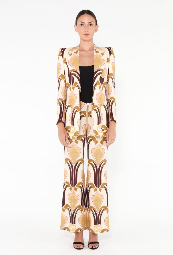 Gucci S/S 2022 Graphic Linen Suit - 3