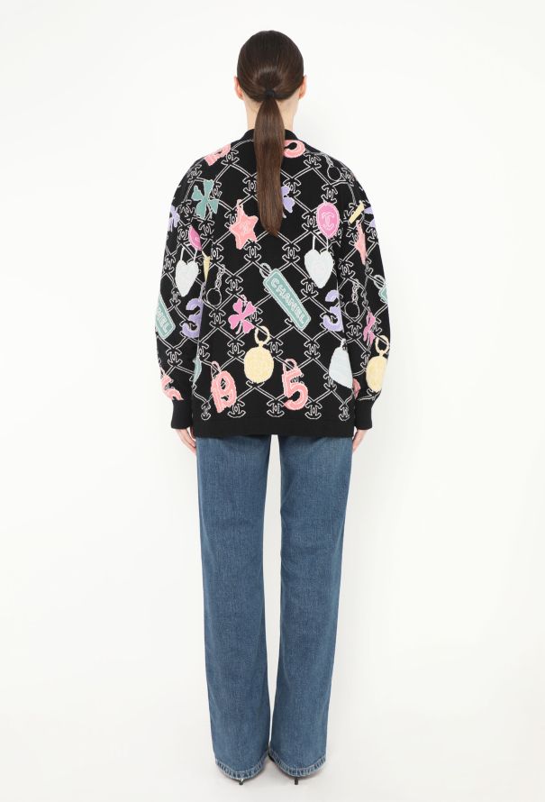 Chanel 2022 Cashmere Clover Cardigan - 5 Chanel 2022 Cashmere Clover Cardigan - 5