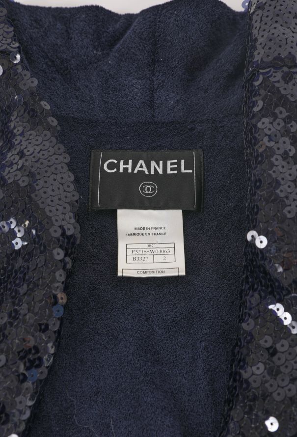 Chanel Collector Resort 2008 Sequin Robe - 7