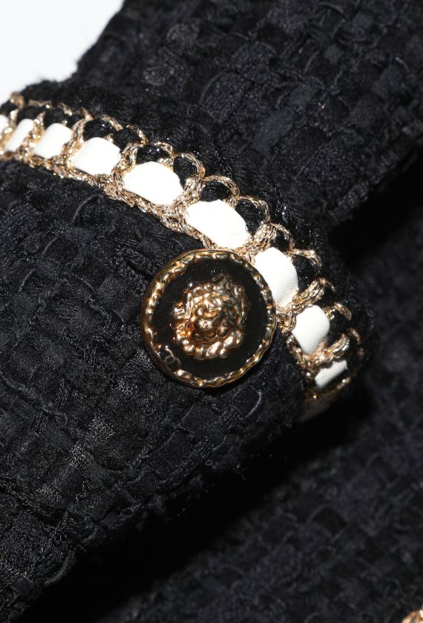 Chanel Pre-Fall 2021 Tweed Lamé Trim Coat - 9