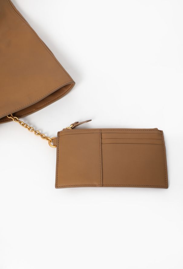 Bottega Veneta Maxi Cabat Smooth Tote Bag, 2019 - 14