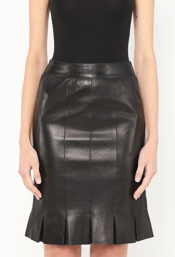 Chanel S/S 2004 Pleated Lambskin Skirt - 3