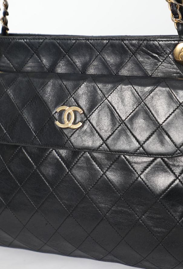 Chanel Vintage '80s Quilted Shoulder Bag - 12