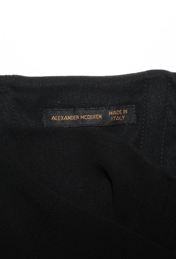 Alexander McQueen S/S 2001 'Voss' Off-Shoulder Dress - 6