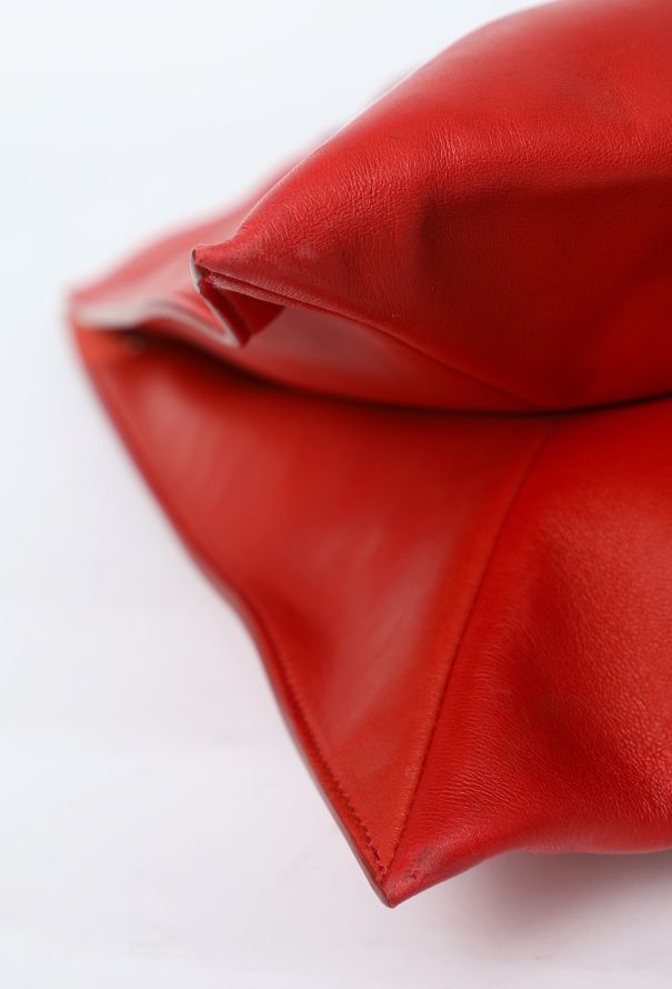 Céline S/S 2017 Studded Vertical Tote Bag - 12