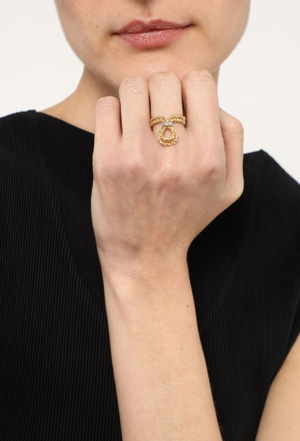 Vintage Fine Jewelry 18k Yellow Gold, Platinum & Diamond Twisted Ring - 4 Vintage Fine Jewelry 18k Yellow Gold, Platinum & Diamond Twisted Ring - 4