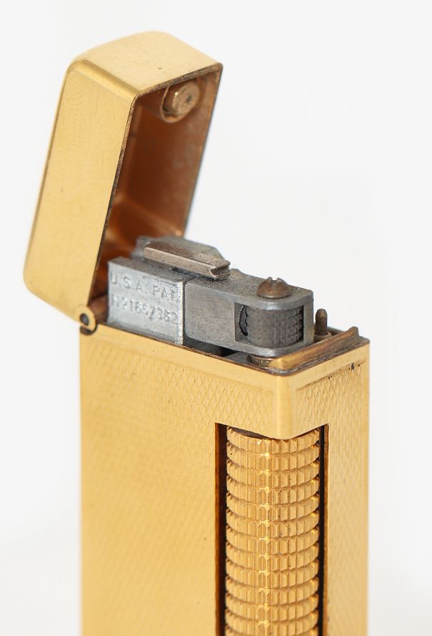 Vintage Objects & Decor Dunhill 1962 Rollagas Barley Lighter - 7 Vintage Objects & Decor Dunhill 1962 Rollagas Barley Lighter - 7
