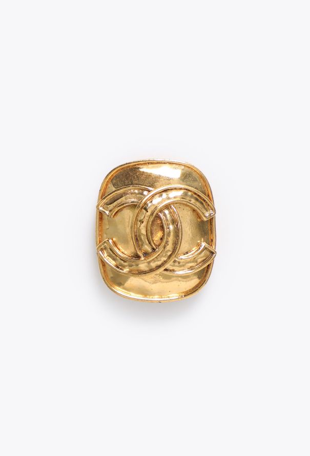 Chanel 1994 'CC' Plaque Brooch - 1