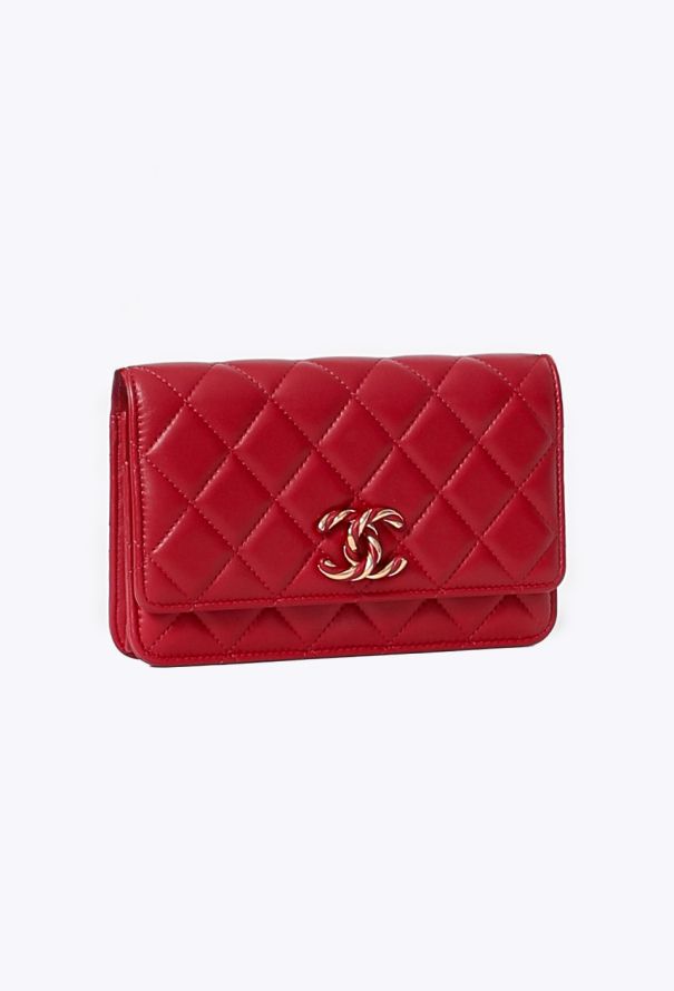 Chanel Twisted CC Wallet on Chain - 3