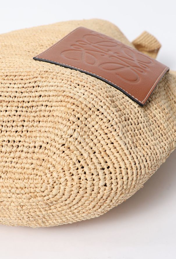 Loewe Paula's Ibiza Slit Raffia Tote Bag - 11