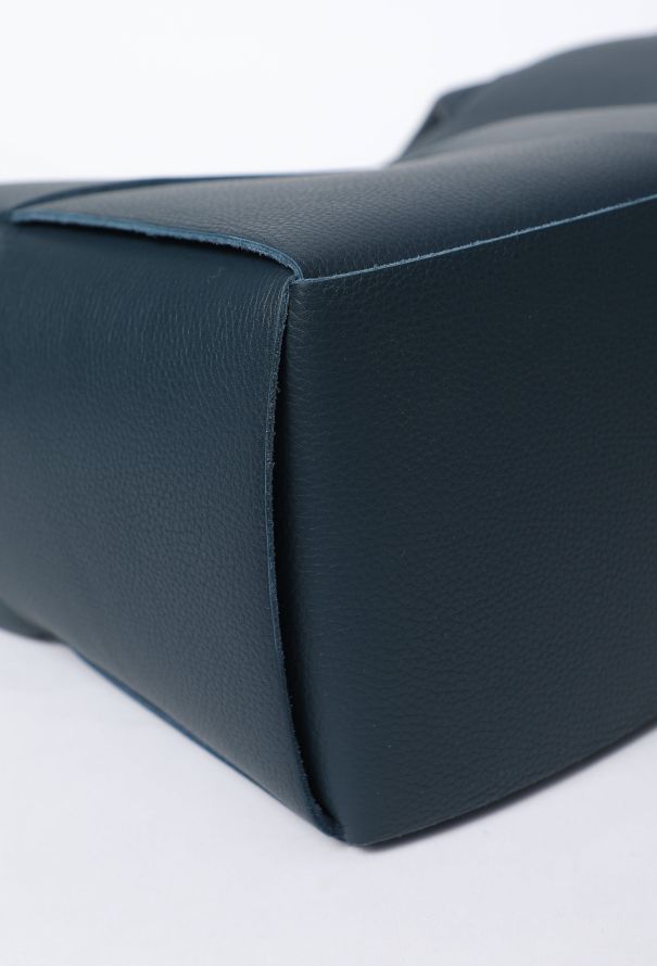 Bottega Veneta 2022 Arco Tote Bag - 9