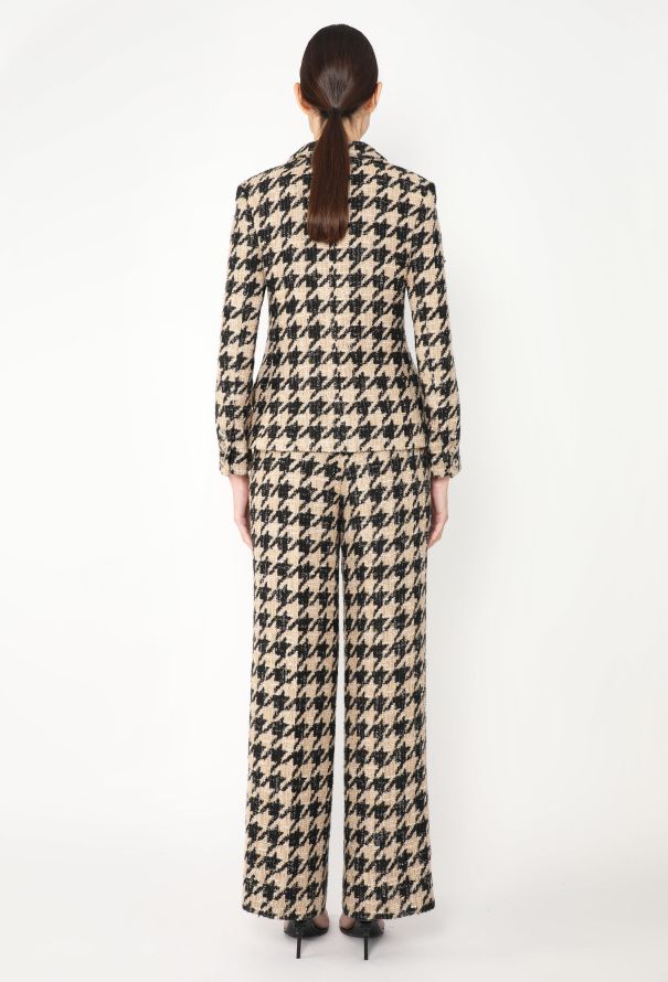 Chanel Iconic F/W 2019 Houndstooth Tweed Suit - 8