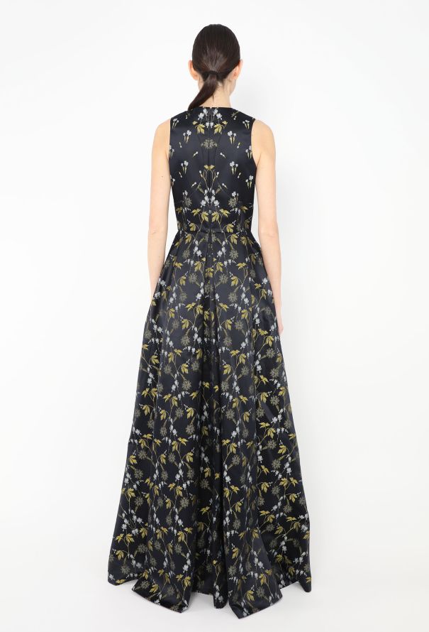 Alexander McQueen 2015 Jacquard Charmeuse Gown - 5 Alexander McQueen 2015 Jacquard Charmeuse Gown - 5