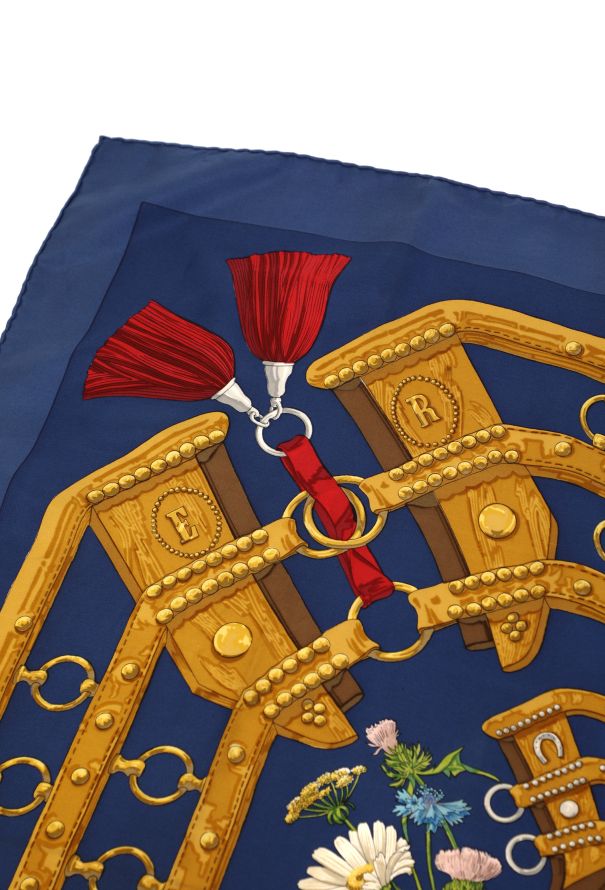 Hermès 'Aux Champs' Silk 90cm Carré, 1990 - 4