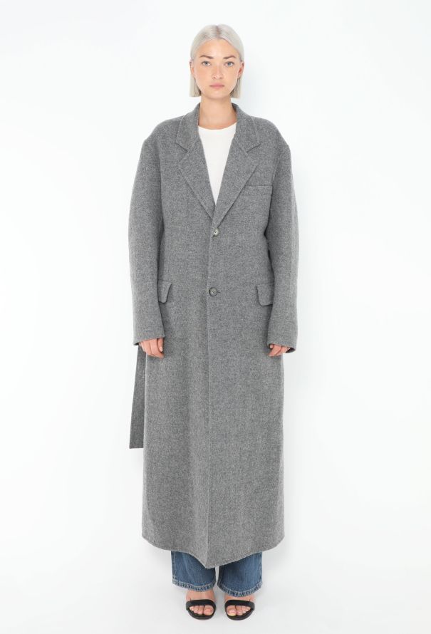 Céline Pre-Fall 2018 Belted Wool Coat - 5 Céline Pre-Fall 2018 Belted Wool Coat - 5