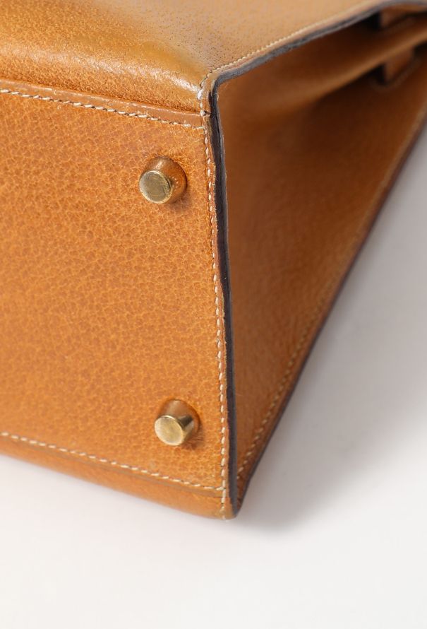 Hermès Rare '90s Gold Peccary Kelly Sellier 32 - 9