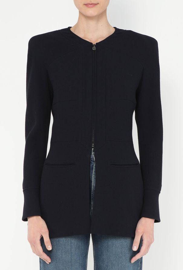 Chanel 1997 Hourglass Crêpe 'CC' Jacket - 1